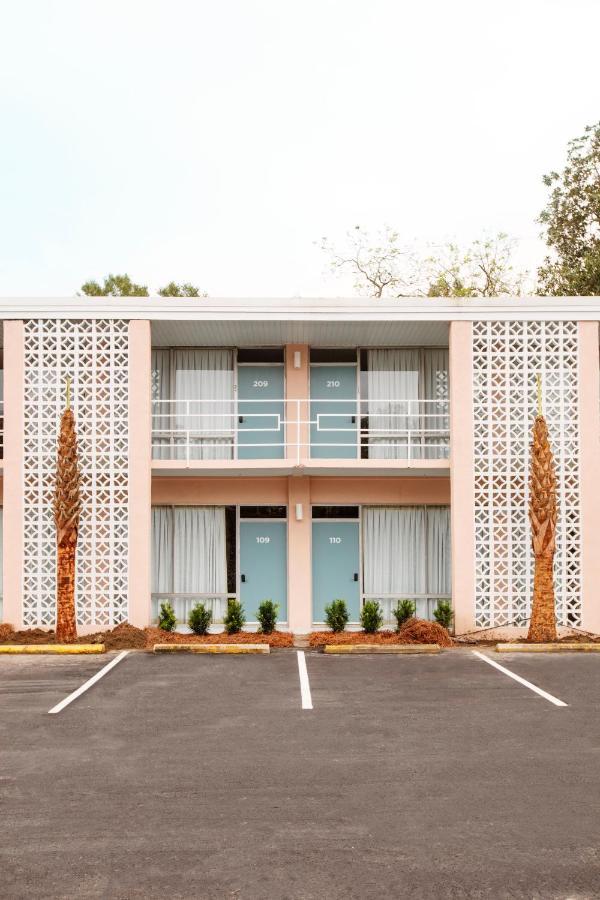 نورث تشارليستون The Starlight Motor Inn المظهر الخارجي الصورة