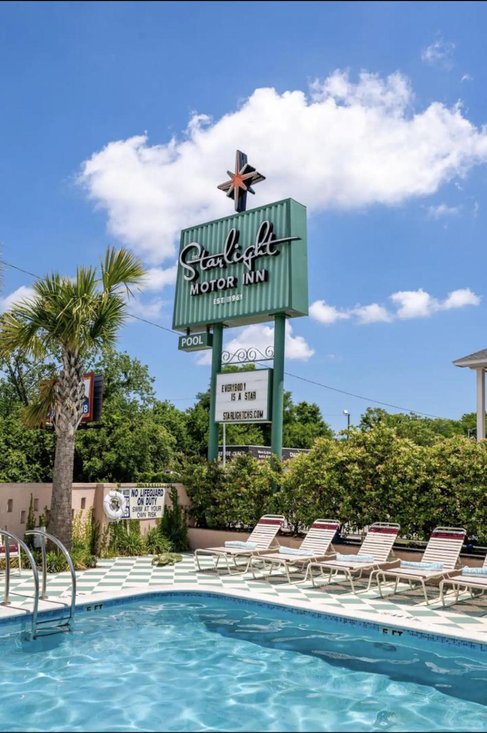 نورث تشارليستون The Starlight Motor Inn المظهر الخارجي الصورة